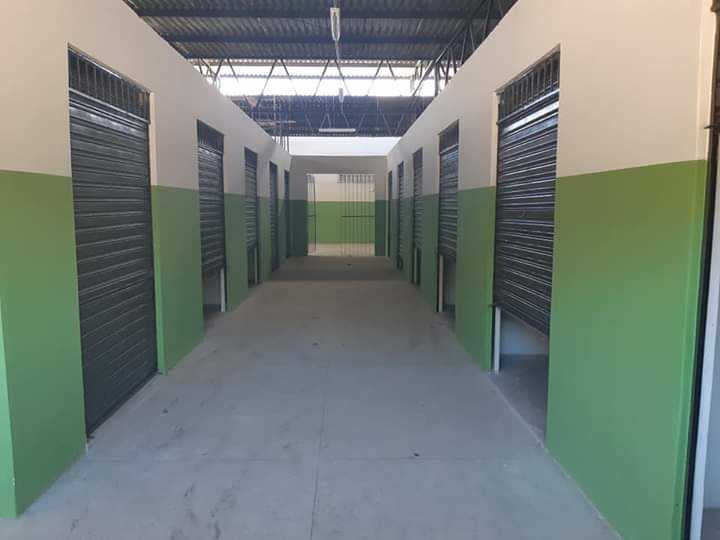 Prefeito se recebe Chefe de Gabinete do estado para avaliar conclusão do Centro de Abastecimento